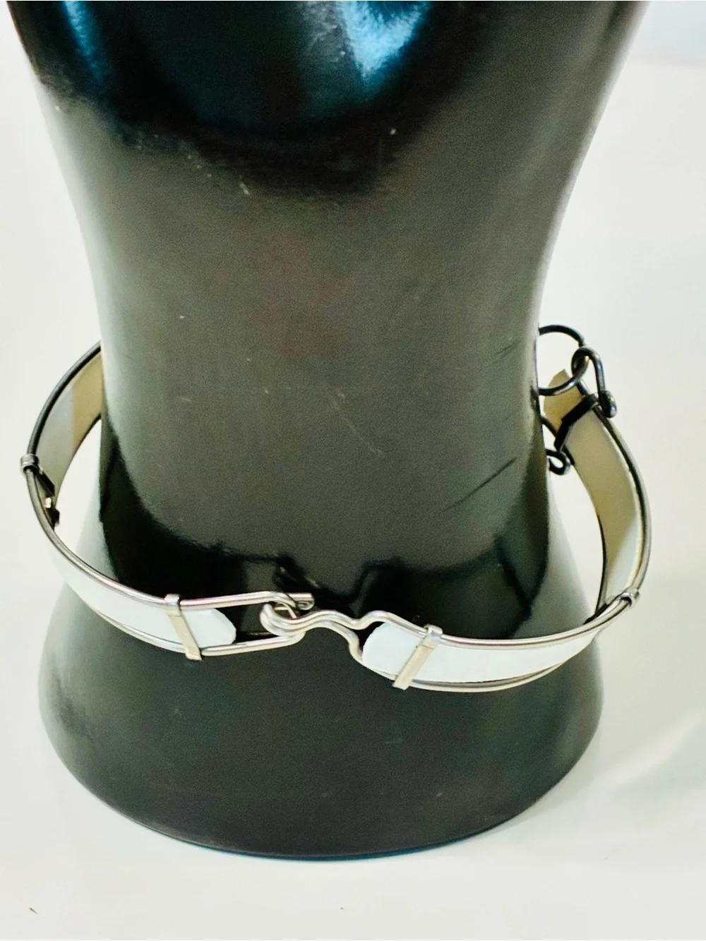 Vintage Silver-Tone Link Bracelet with Cream Resin Inlays Steampunk Lightweight